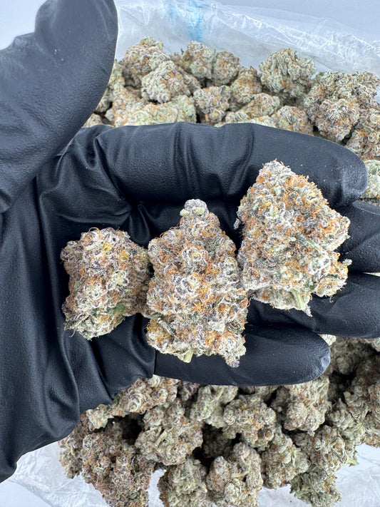 ICE CREAM CAKE TOP SHELF / EXOTIC FLOWER